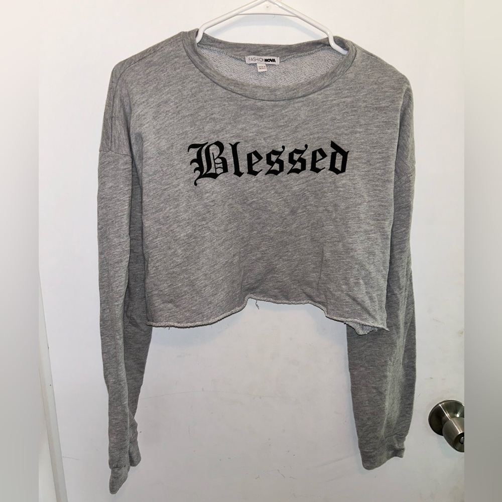 Fashion Nova Semi Cropped Long Sleeve Shirt
